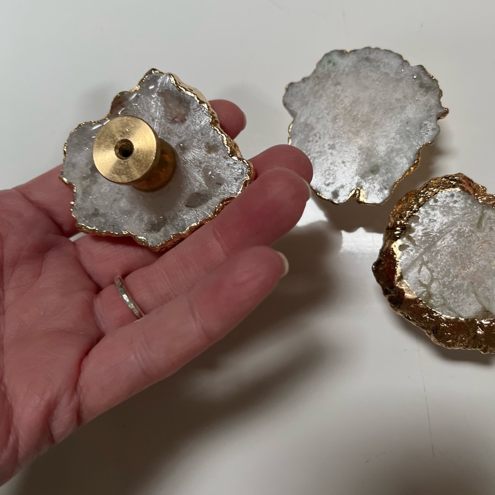 Gold-Trimmed agate drawer knobs - Picture 2 of 2
